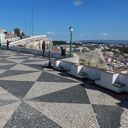Traineirinha Com 2 Quartos E Parque Privado דירה